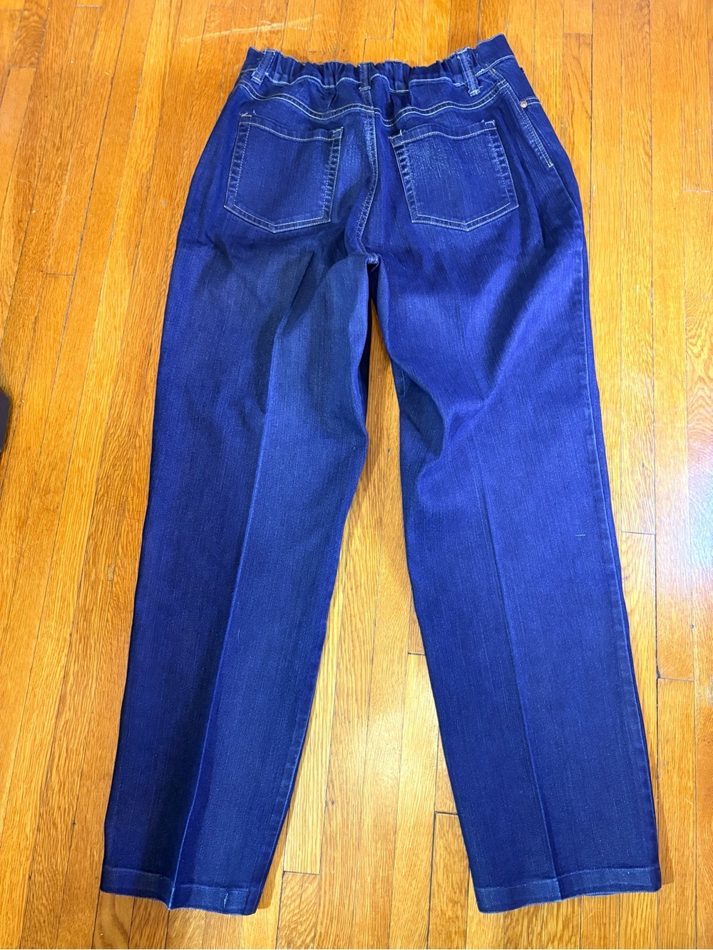 Gloria Vanderbilt Women's Straight Jeans in Deep Blue Denim S14 standard